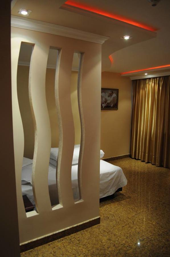 Hotel Apollon Erevan Exterior foto